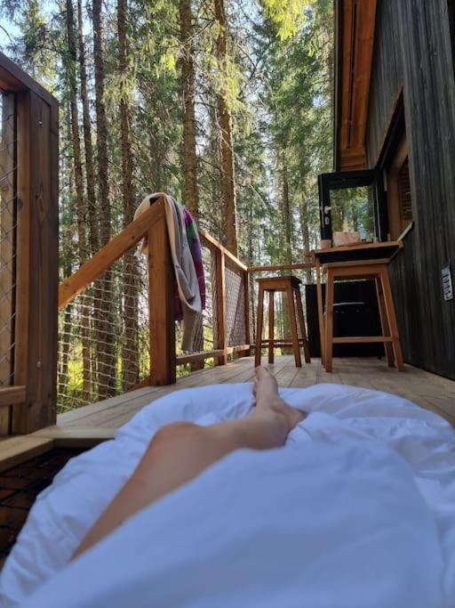 Hotel Treetop Ekne - Hytte I Skogen Med Hengebru Levanger Exterior foto